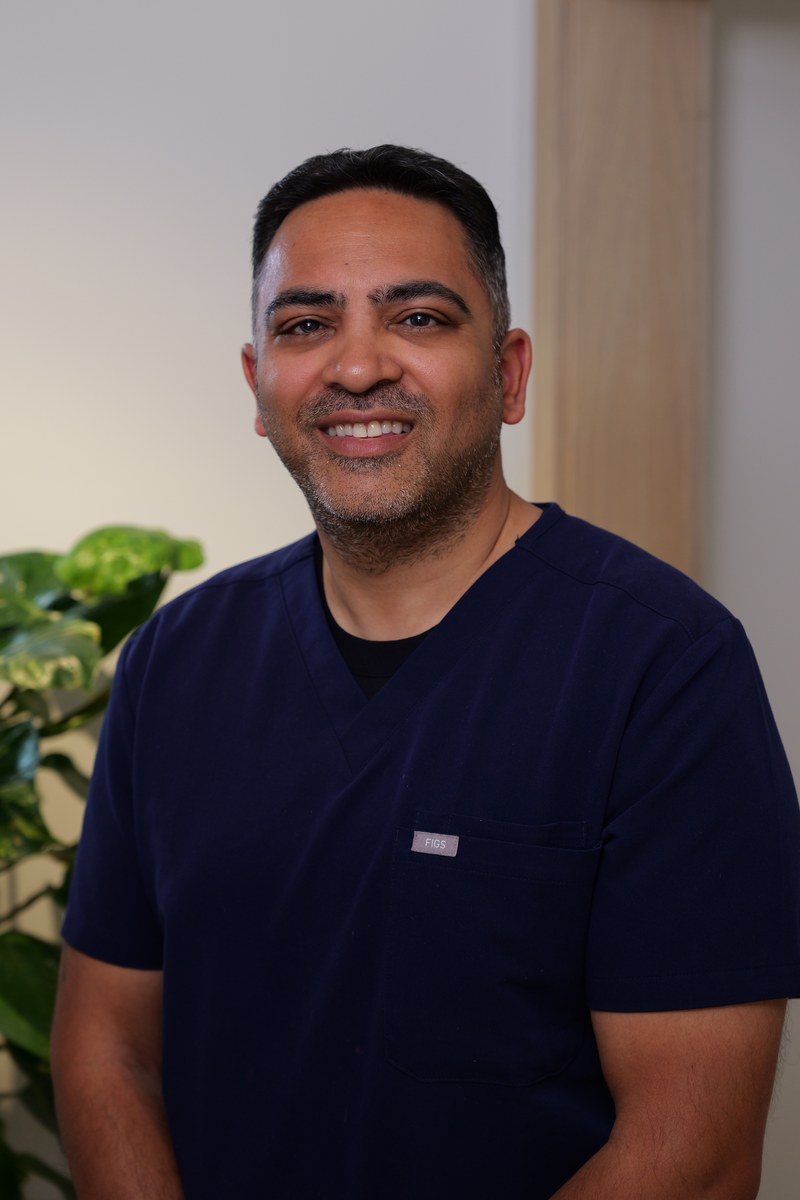 Dr Anil Katechia — Root Canal Dentist
