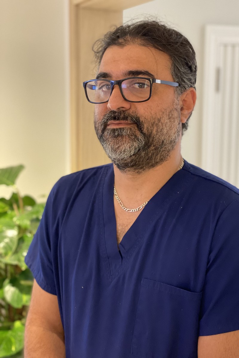 Dr Mohd Jalal Arabi — Dentist